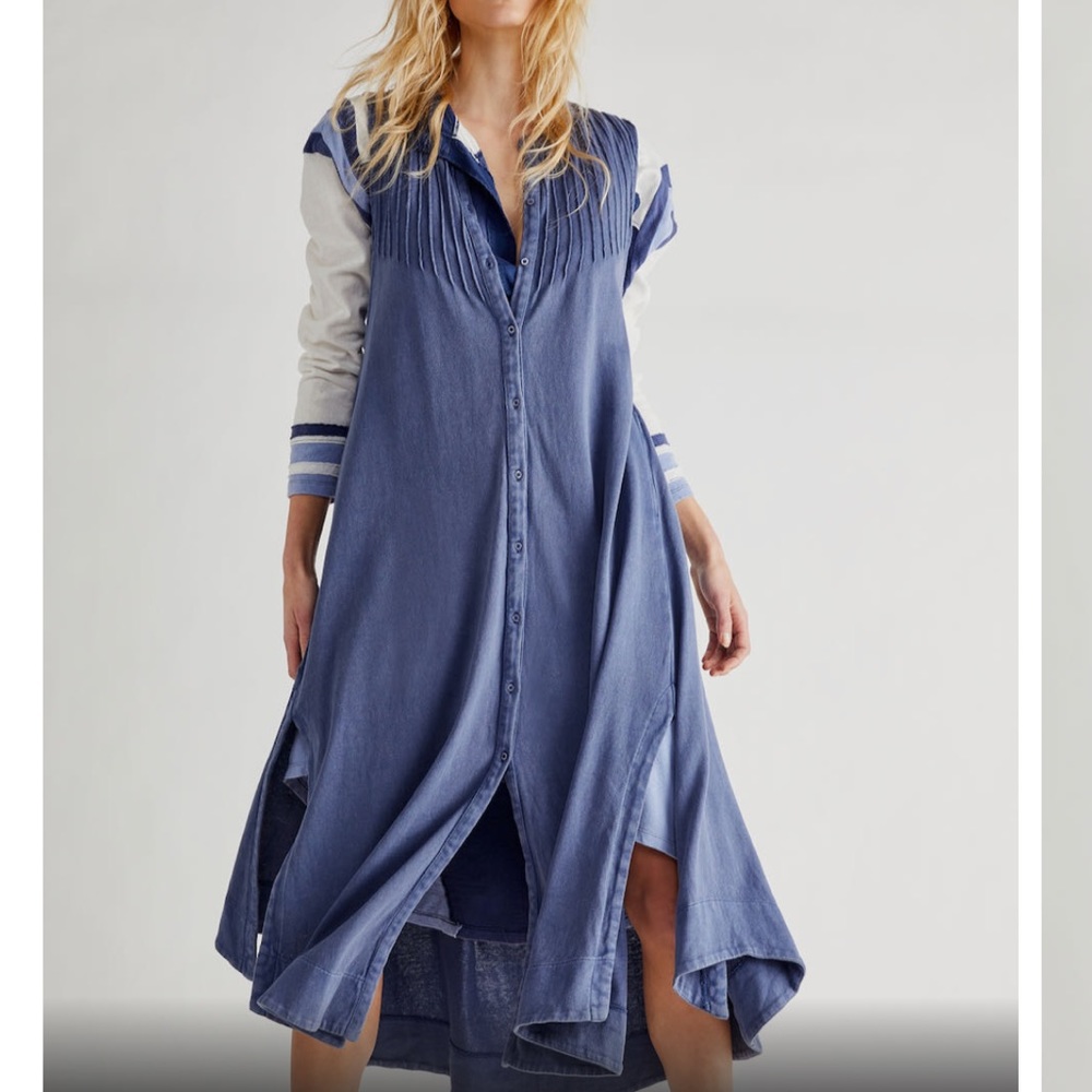 FREE PEOPLE Pintucked Knit Midi Dress💙